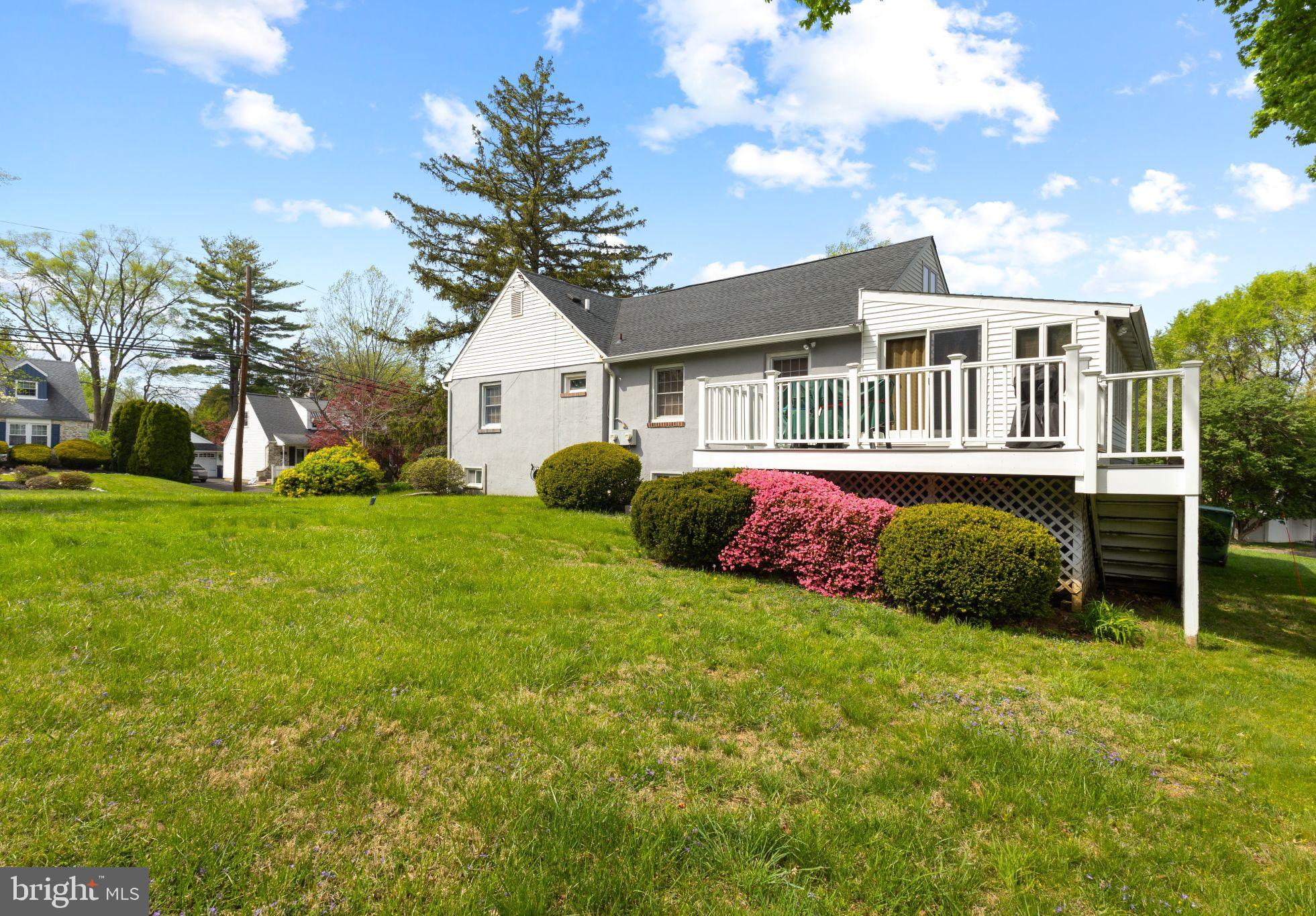 NORTH HILLS - Residential
