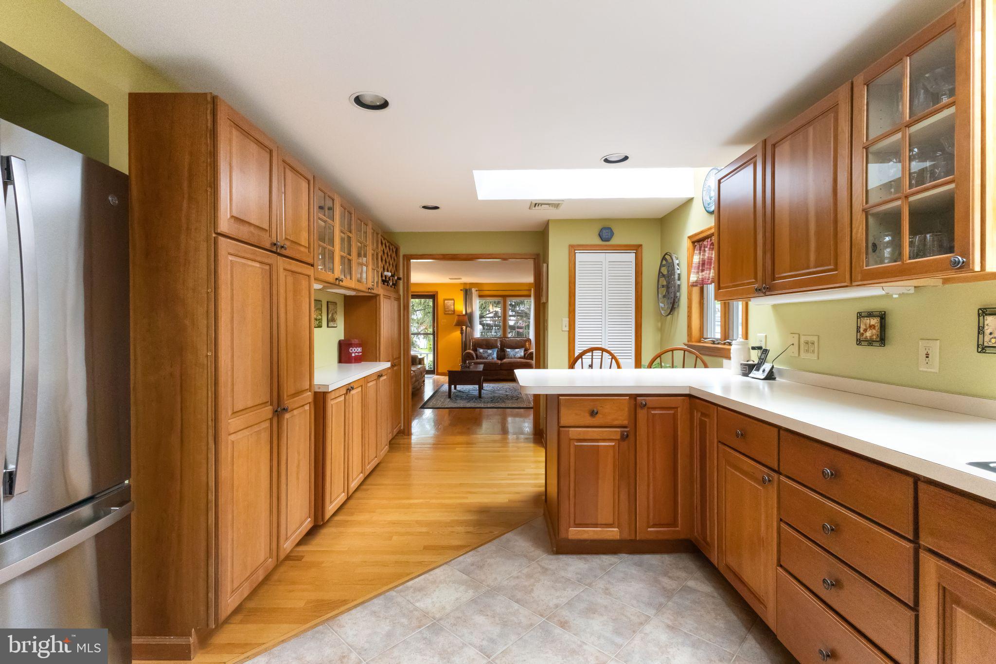 NORTH HILLS - Residential