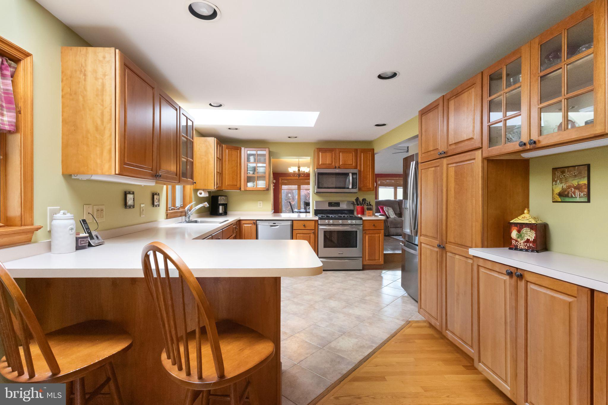 NORTH HILLS - Residential