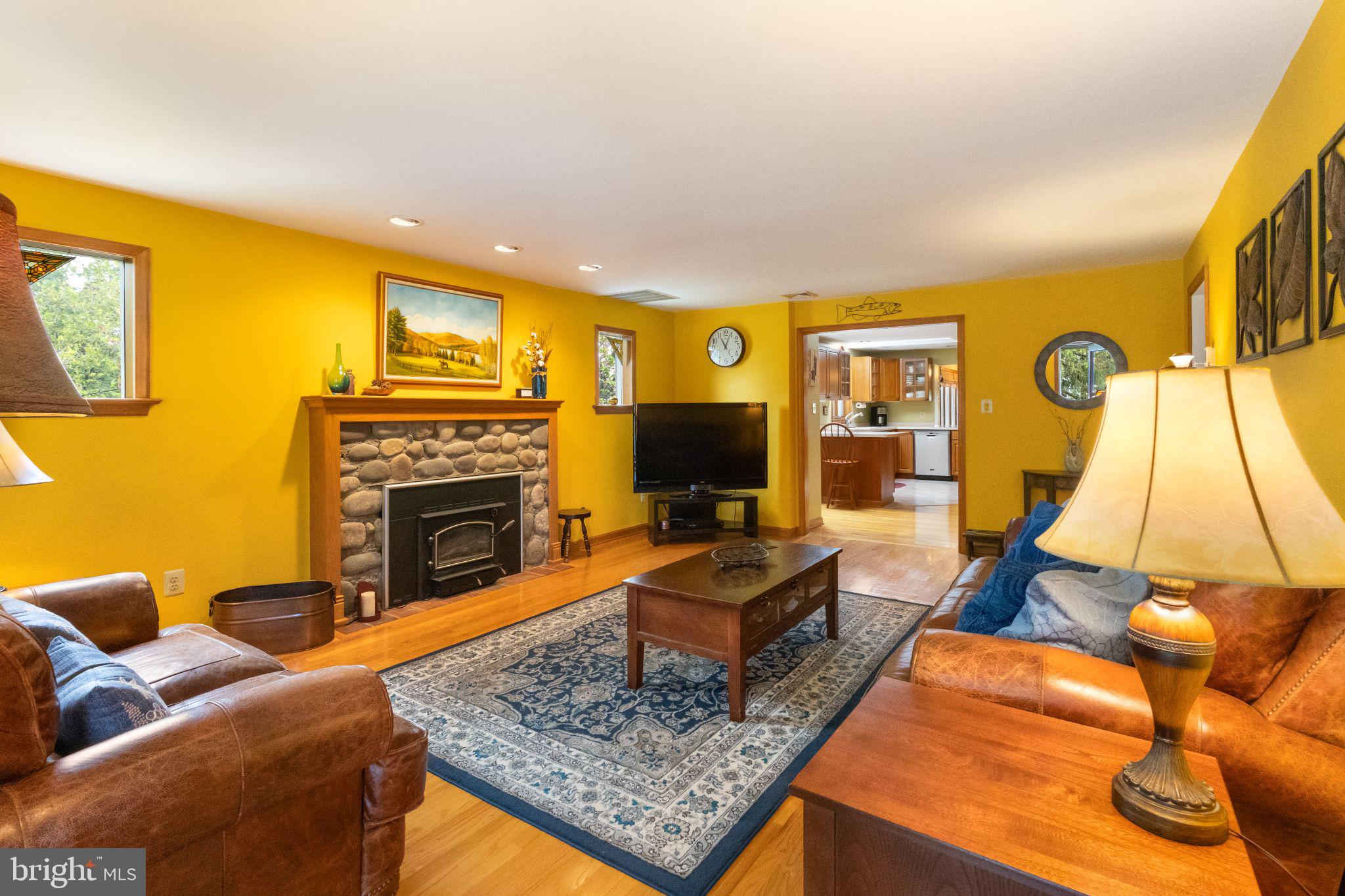 NORTH HILLS - Residential