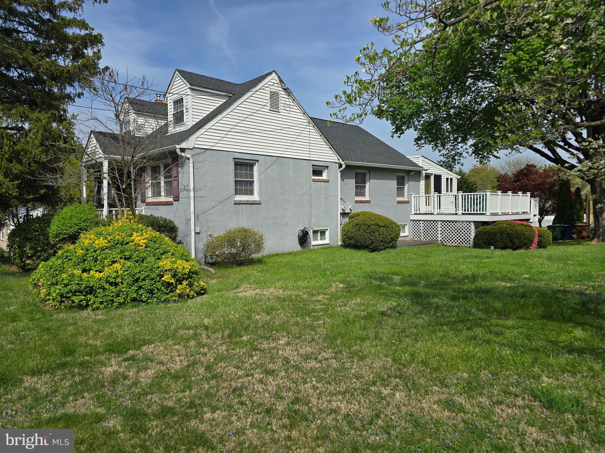NORTH HILLS - Residential