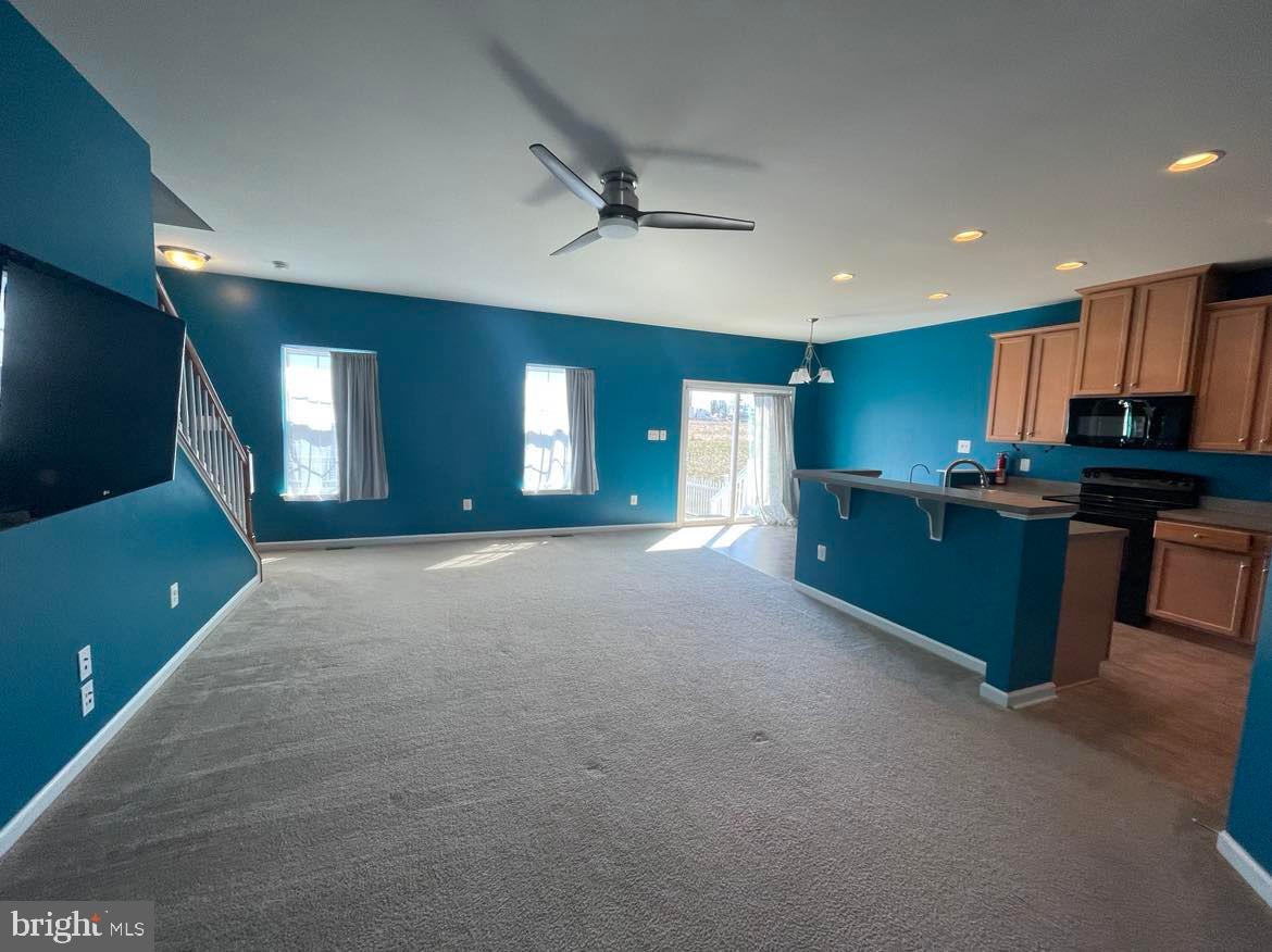 POTOMAC STATION - Residential