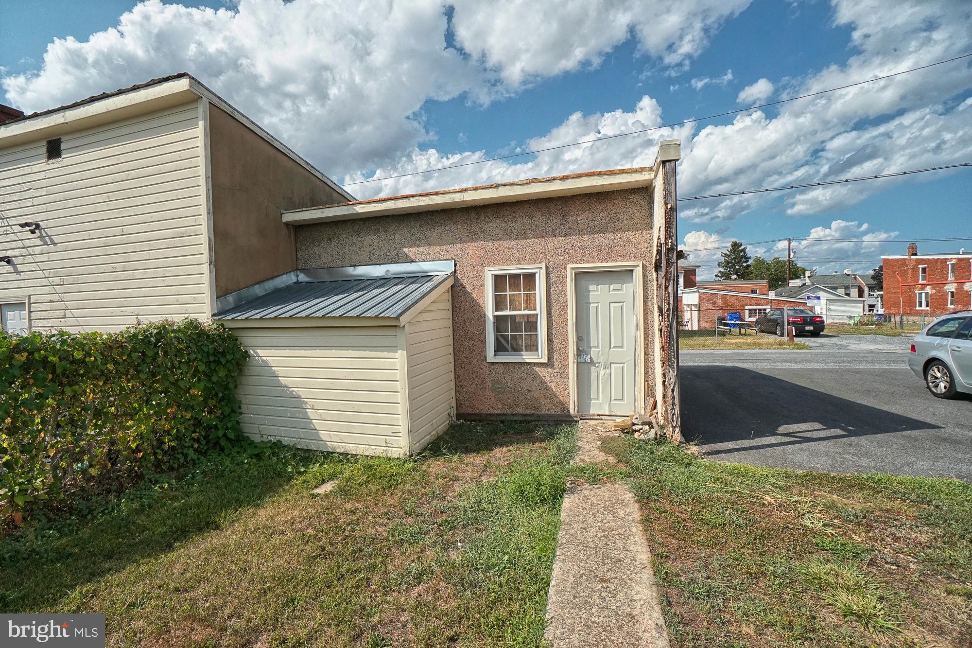 DOWNTOWN FREDERICK - Residential