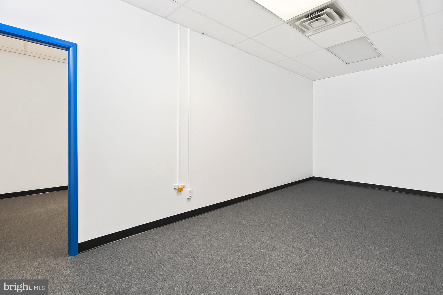 309 W LANDIS UNIT #6