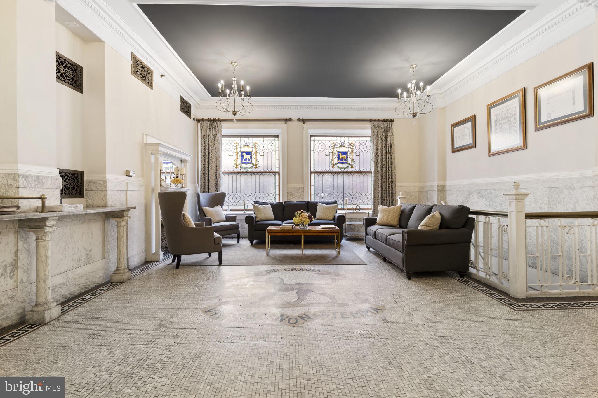 1811 CHESTNUT STREET UNIT 404