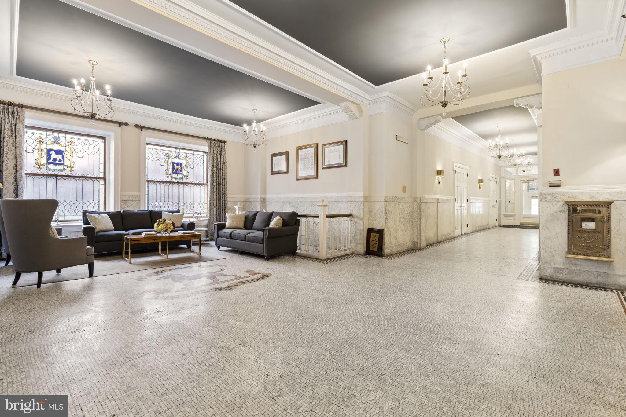 RITTENHOUSE SQUARE - Residential