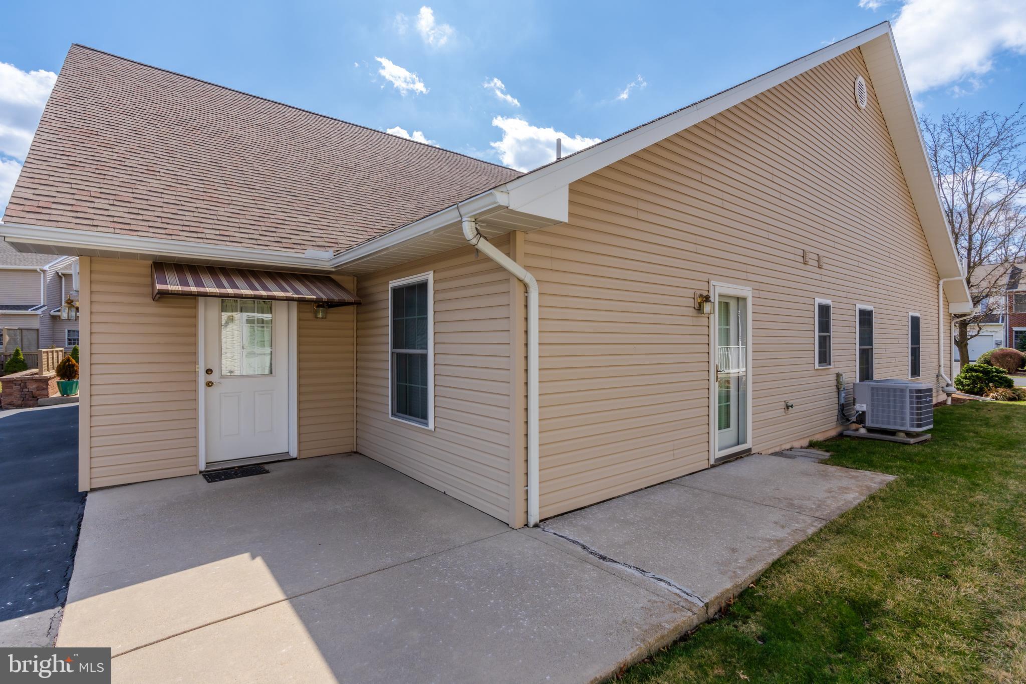 PINEBROOK - Residential