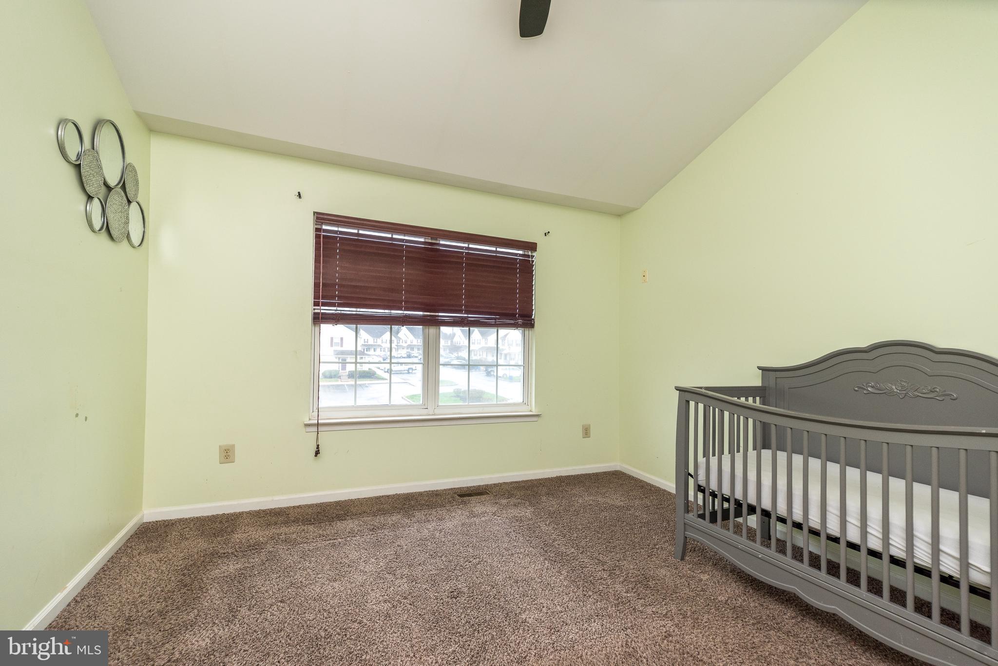 WALNUT BANK FARMS - Residential