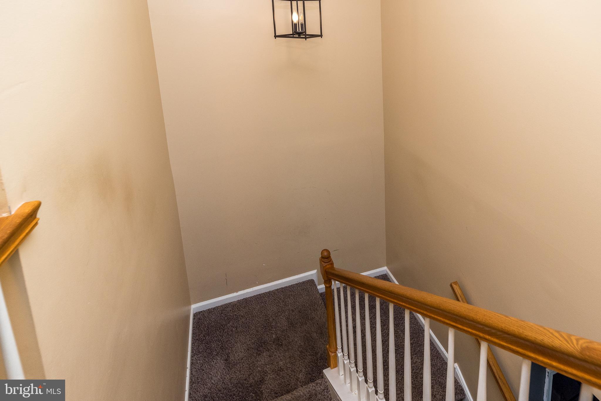 WALNUT BANK FARMS - Residential