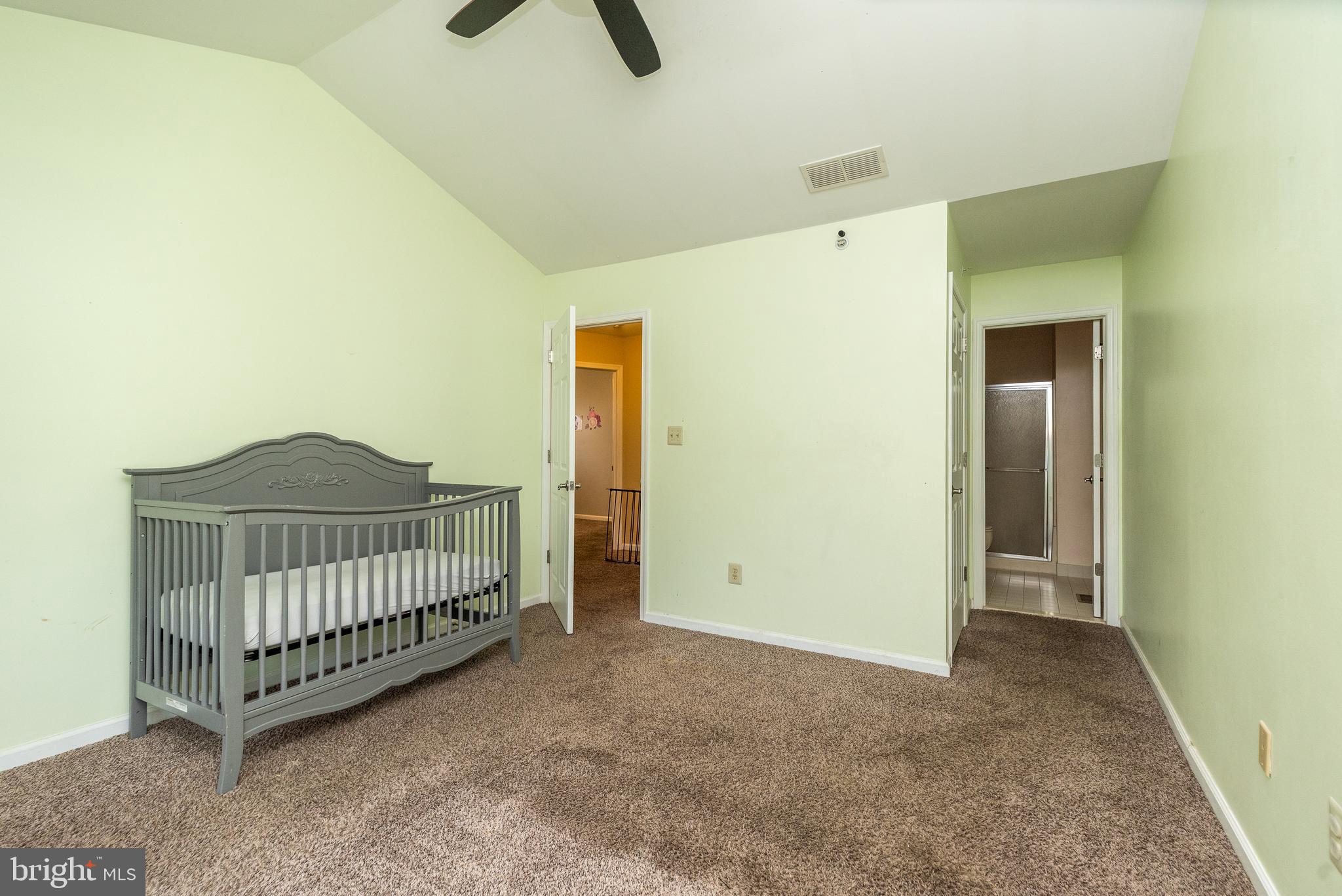 WALNUT BANK FARMS - Residential