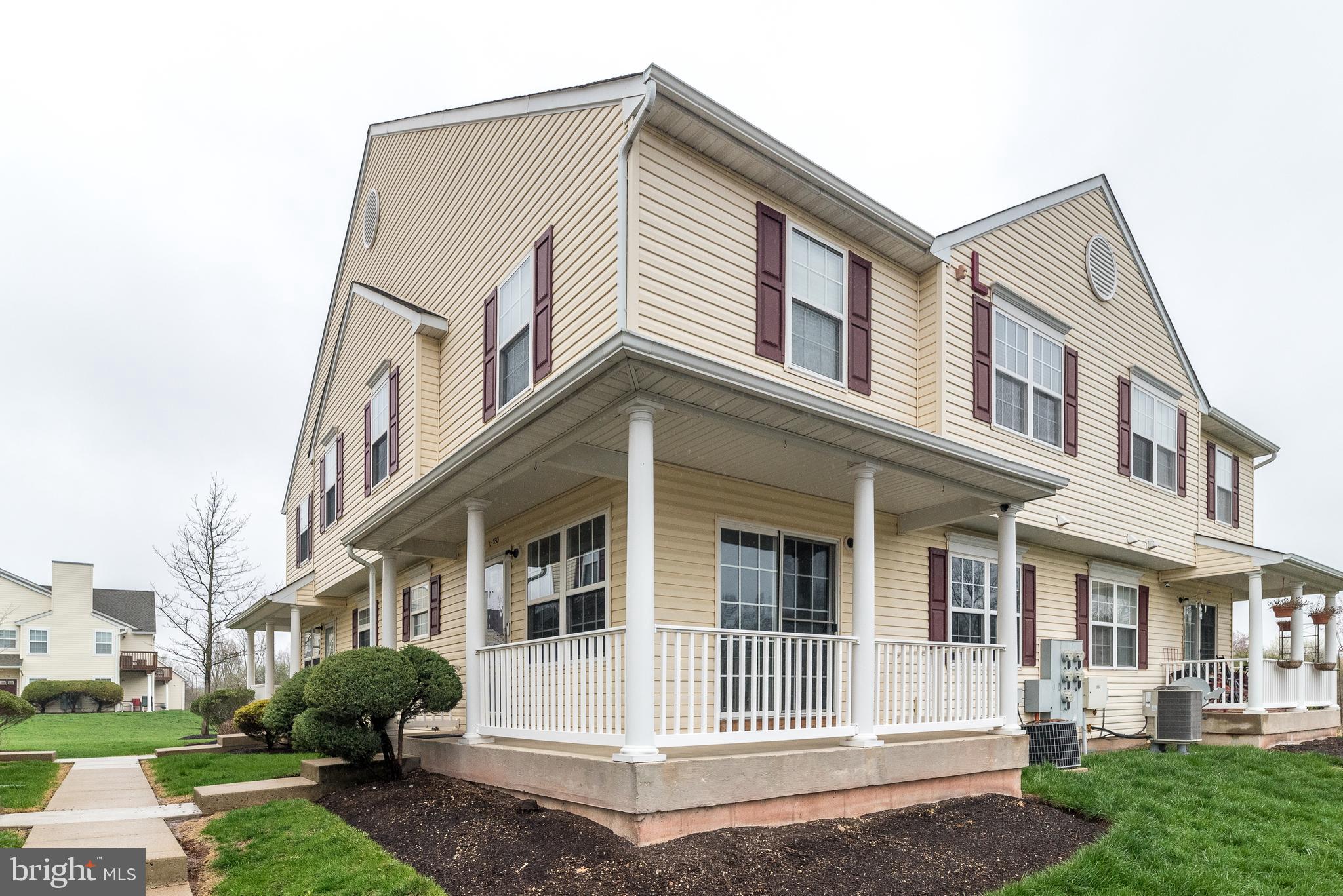 WALNUT BANK FARMS - Residential
