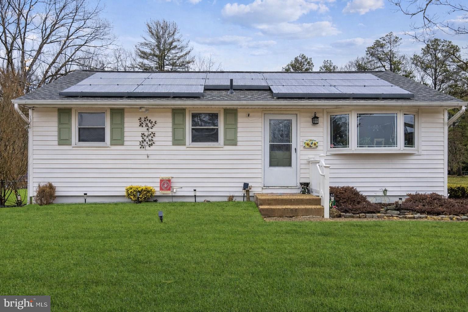 146 COUNTRY CLUB ROAD