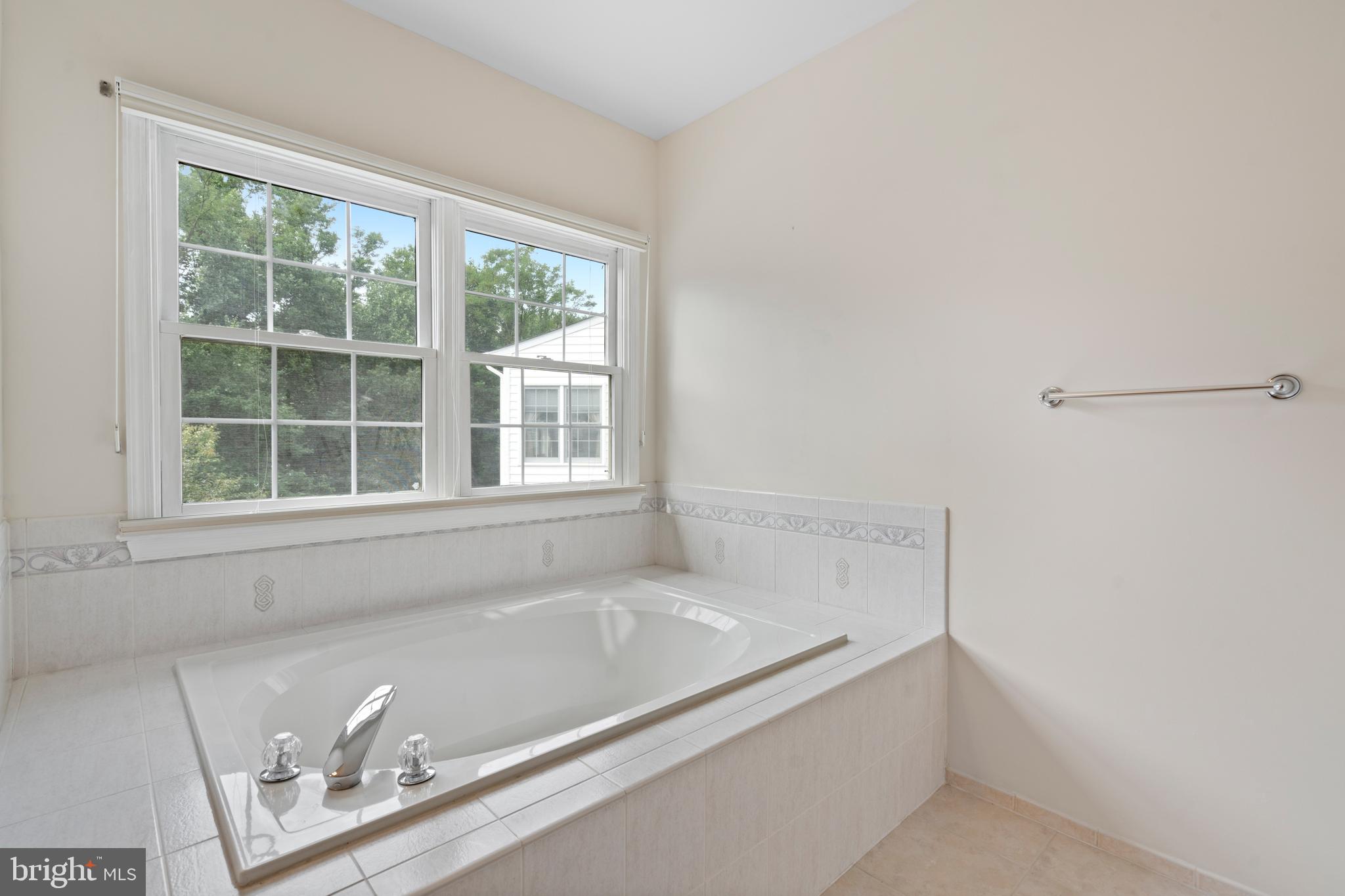 RED FOX ESTATES - Residential