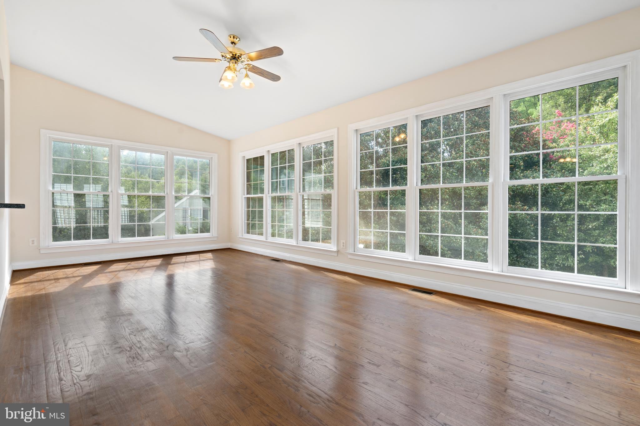 RED FOX ESTATES - Residential