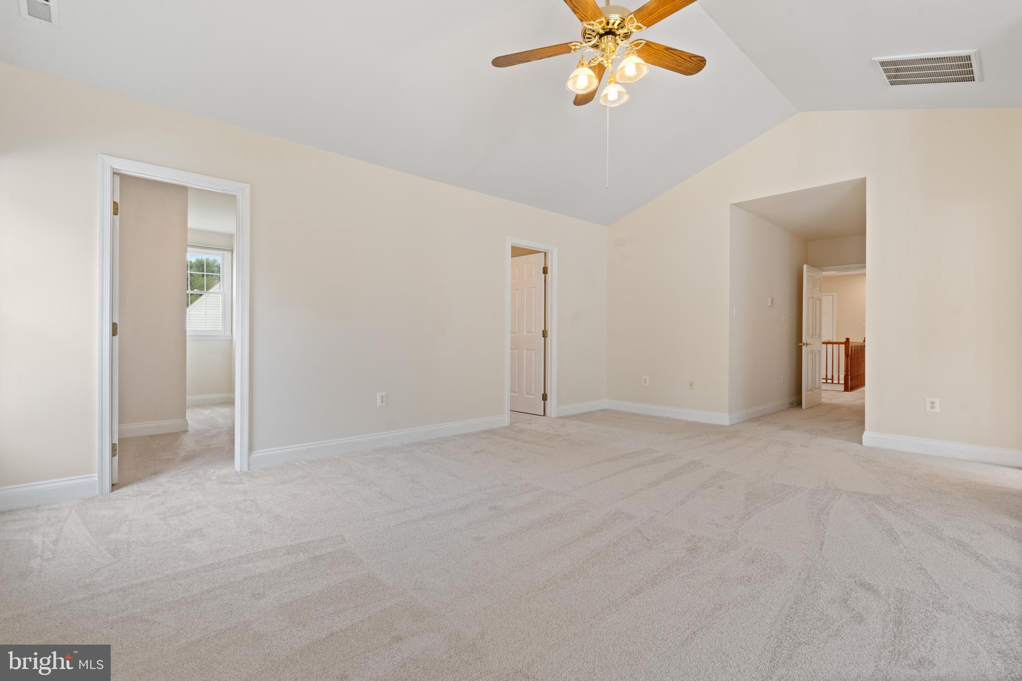 RED FOX ESTATES - Residential