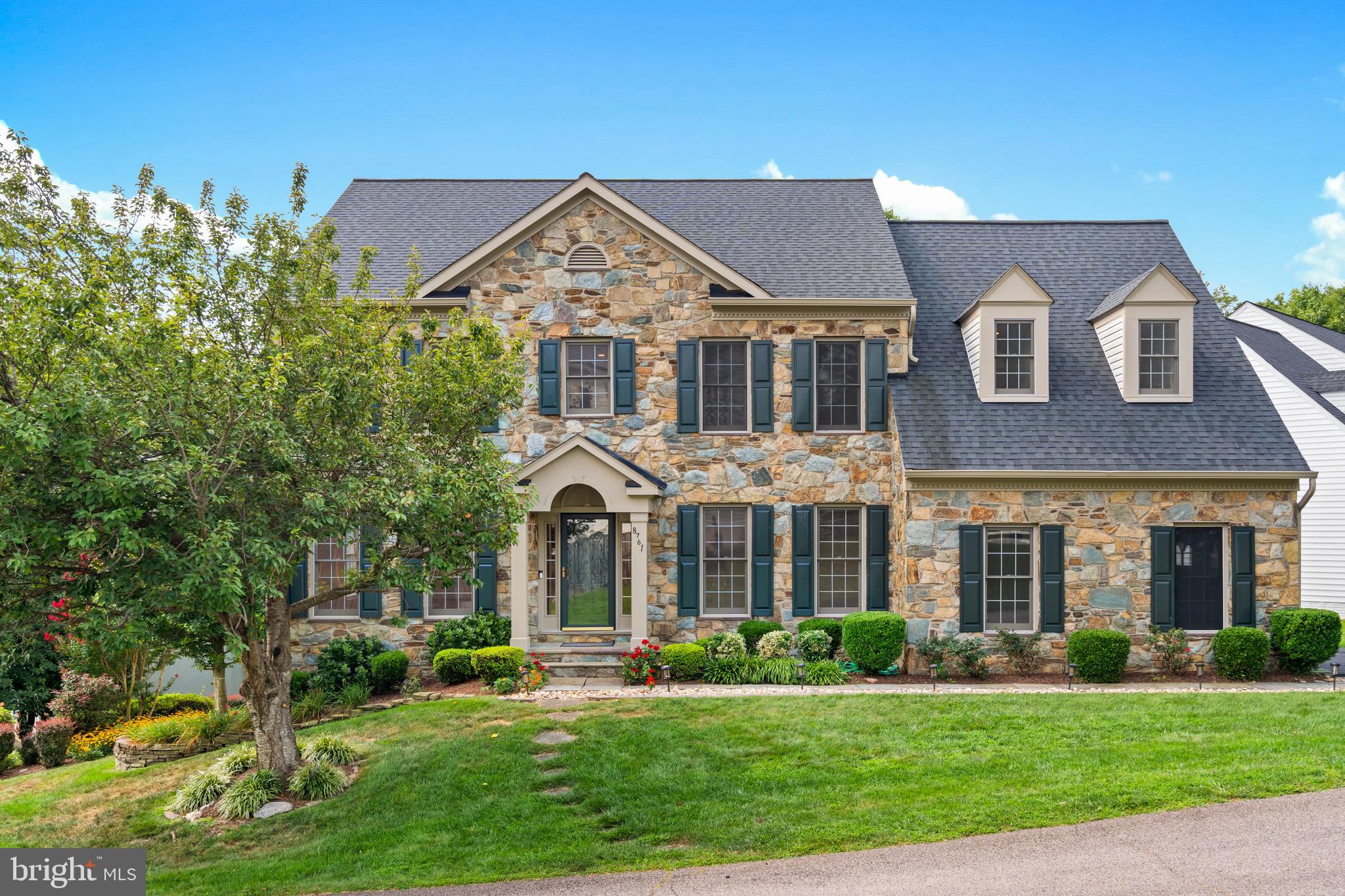 RED FOX ESTATES - Residential