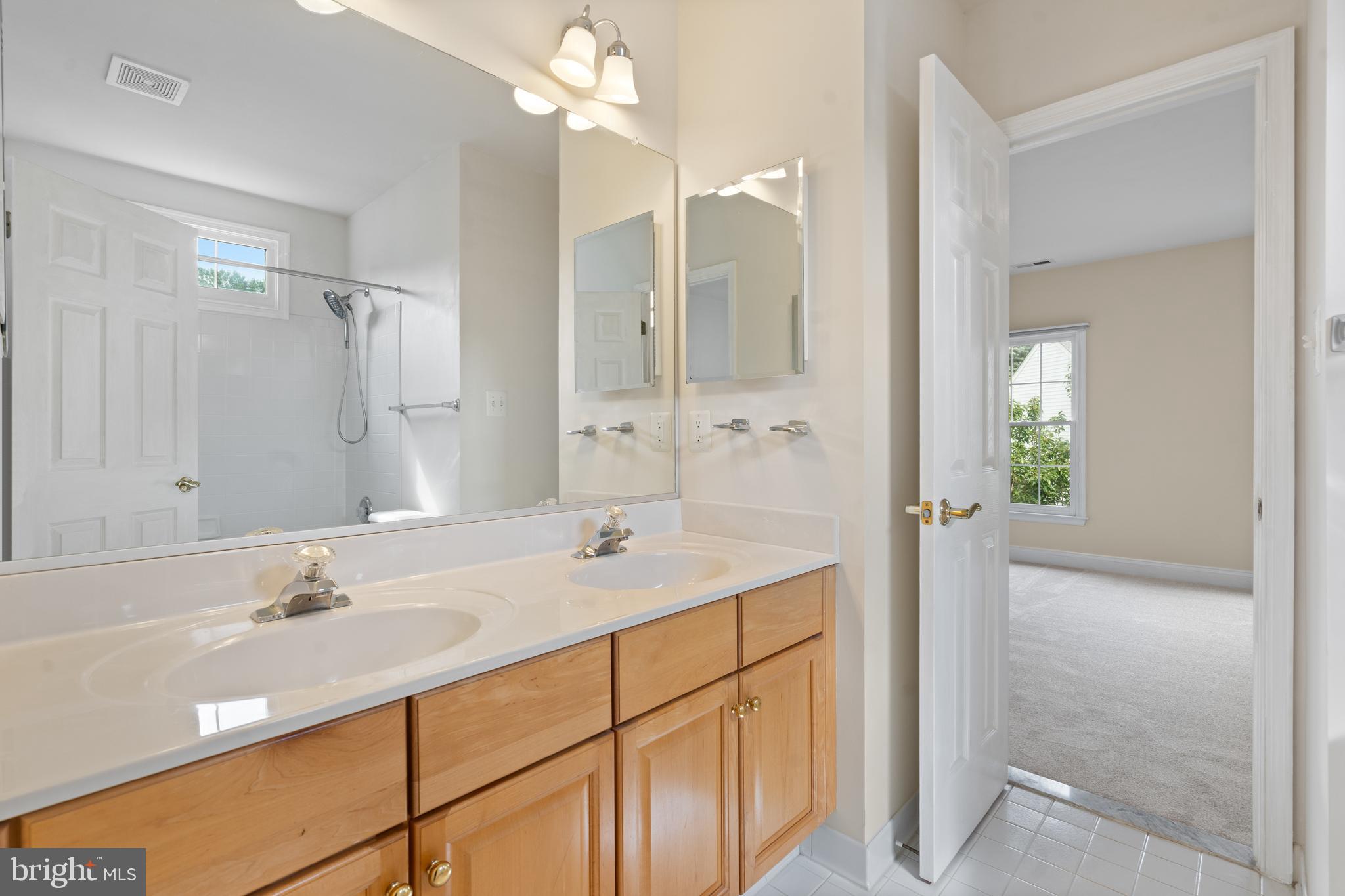 RED FOX ESTATES - Residential