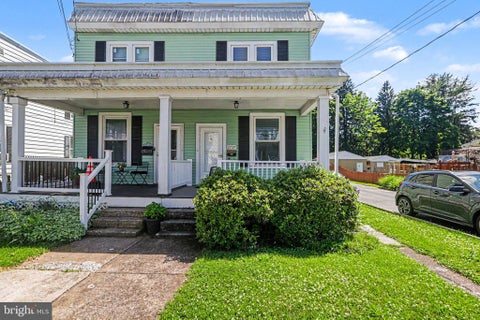 Townhouse For Sale - 2737 Boas Street<br/> HARRISBURG, PA 17103