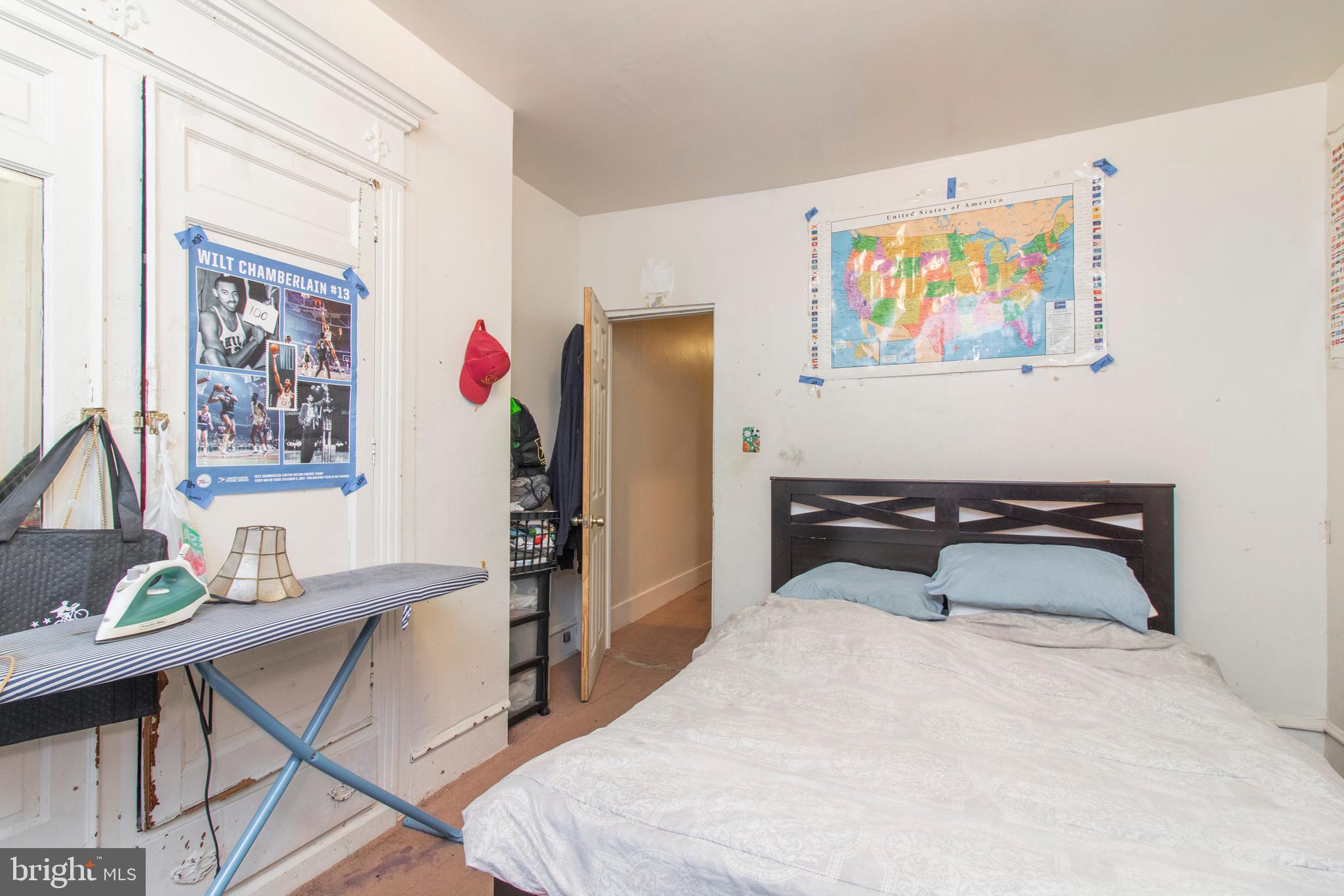 WALNUT HILL - Residential