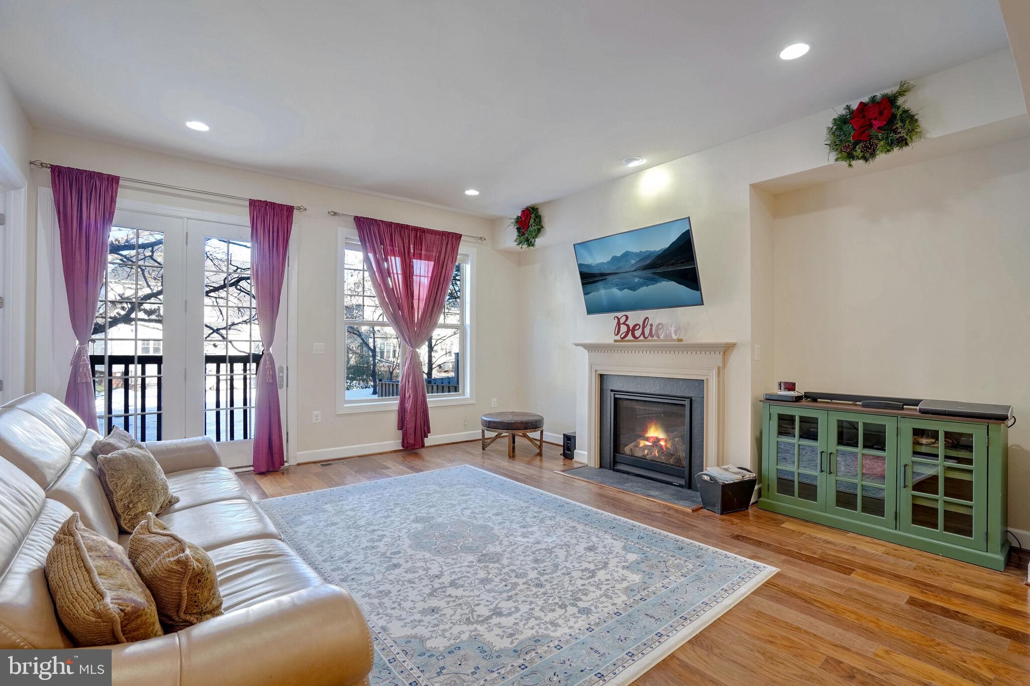 BRAMBLETON - Residential
