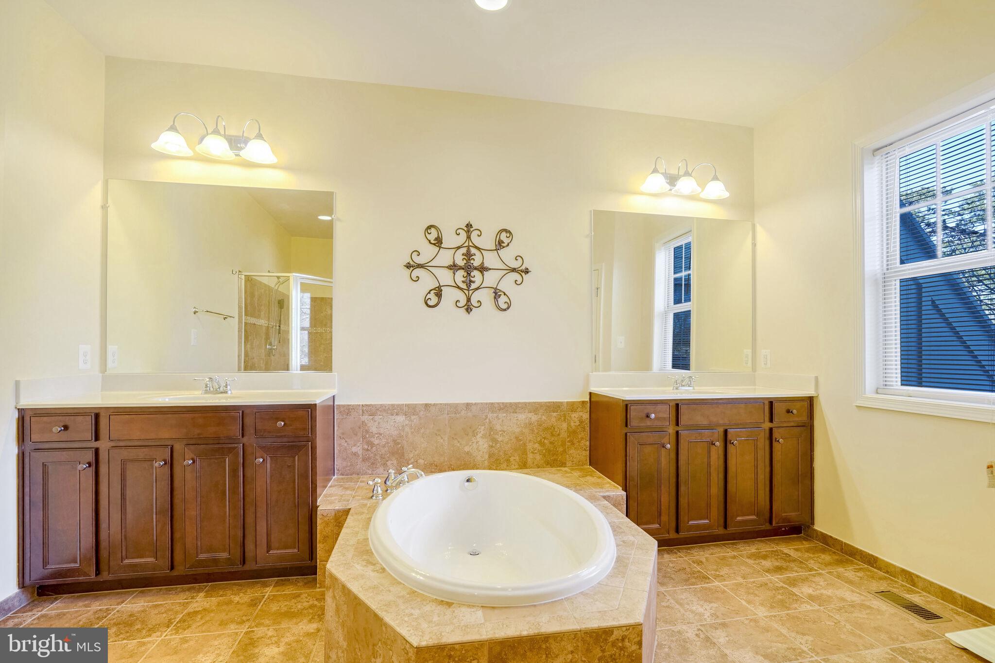 BRAMBLETON - Residential