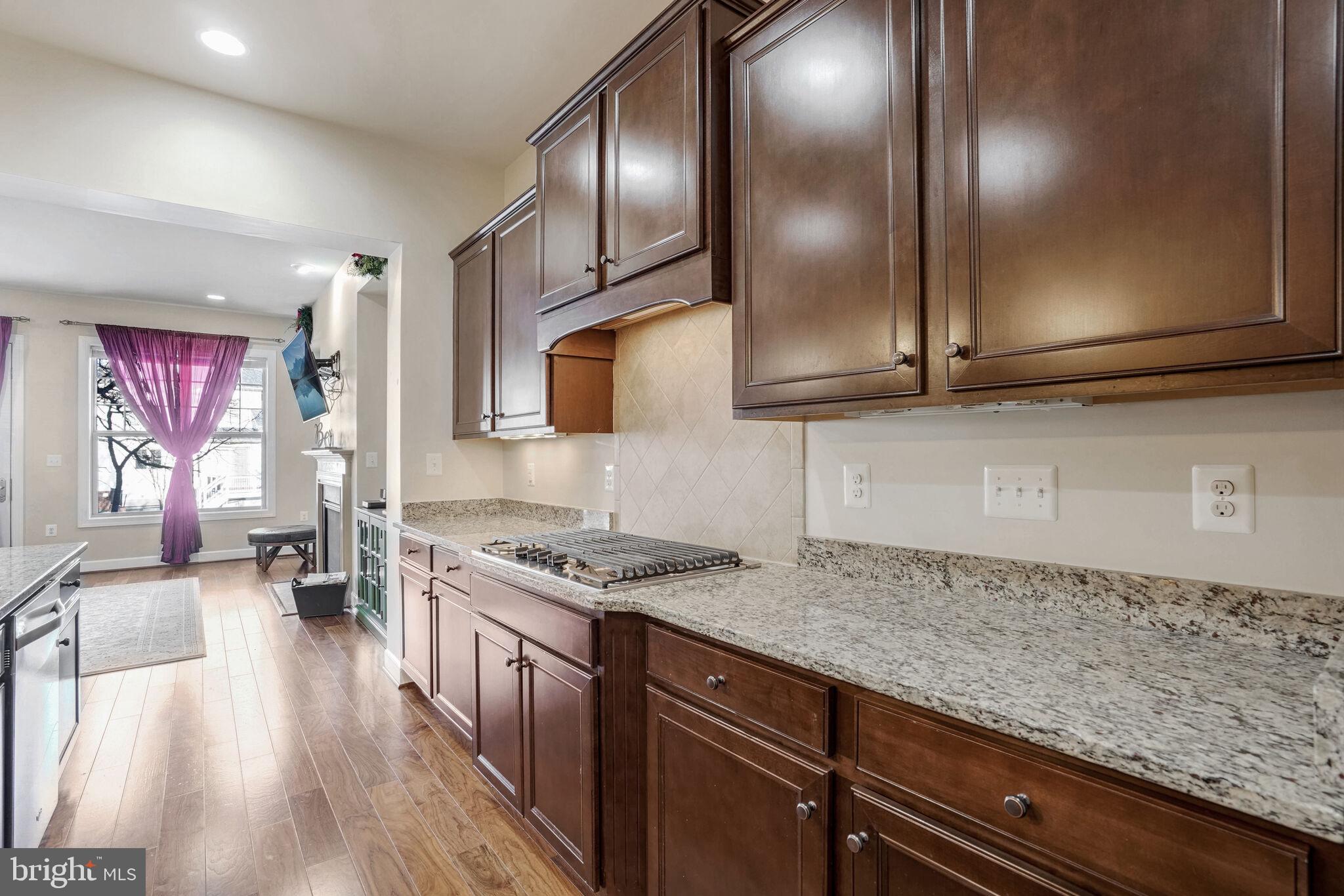 BRAMBLETON - Residential