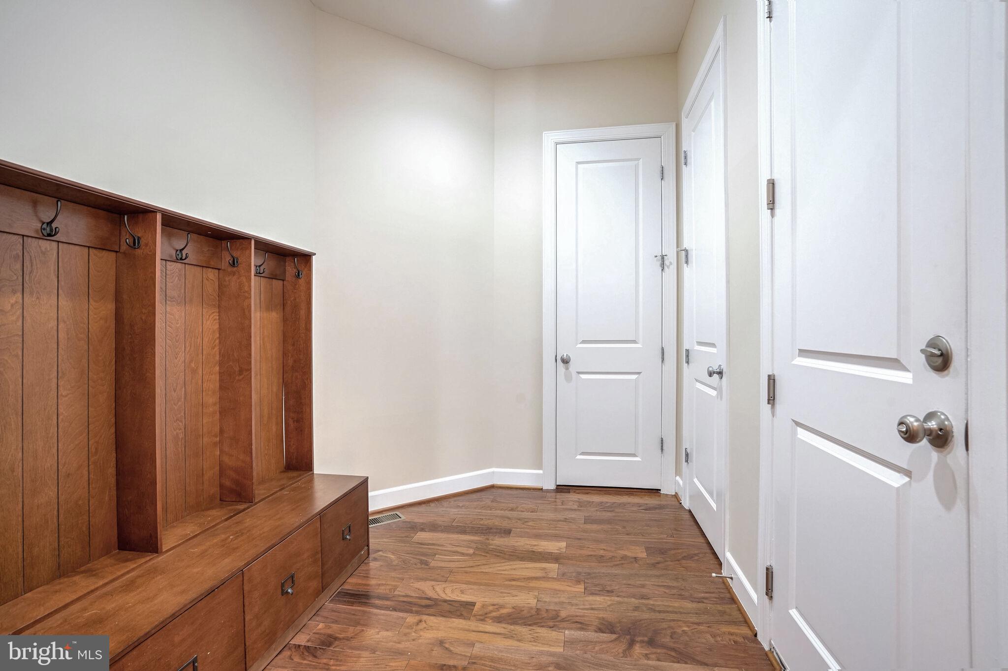 BRAMBLETON - Residential