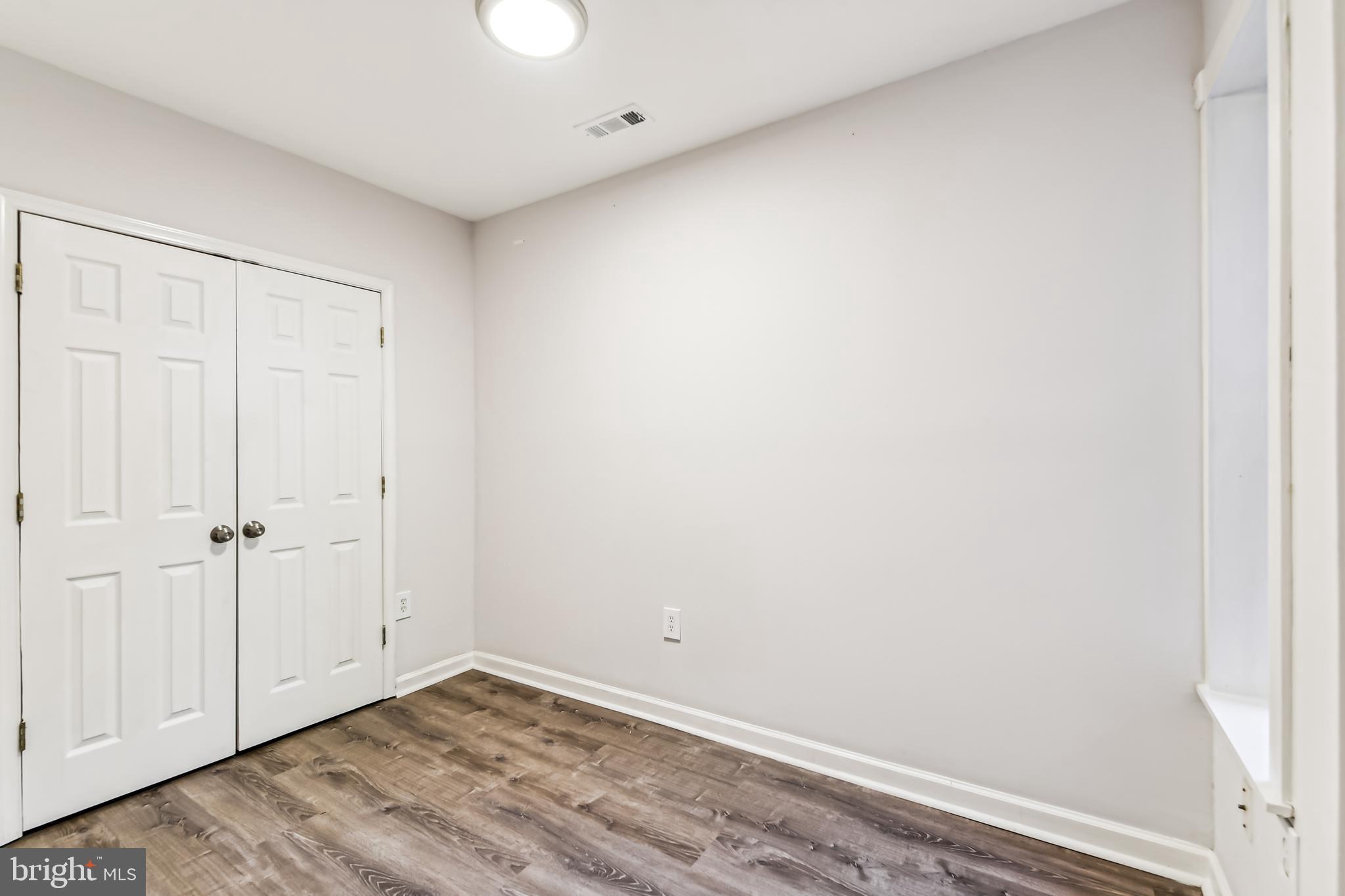 OLIVER - Residential Lease