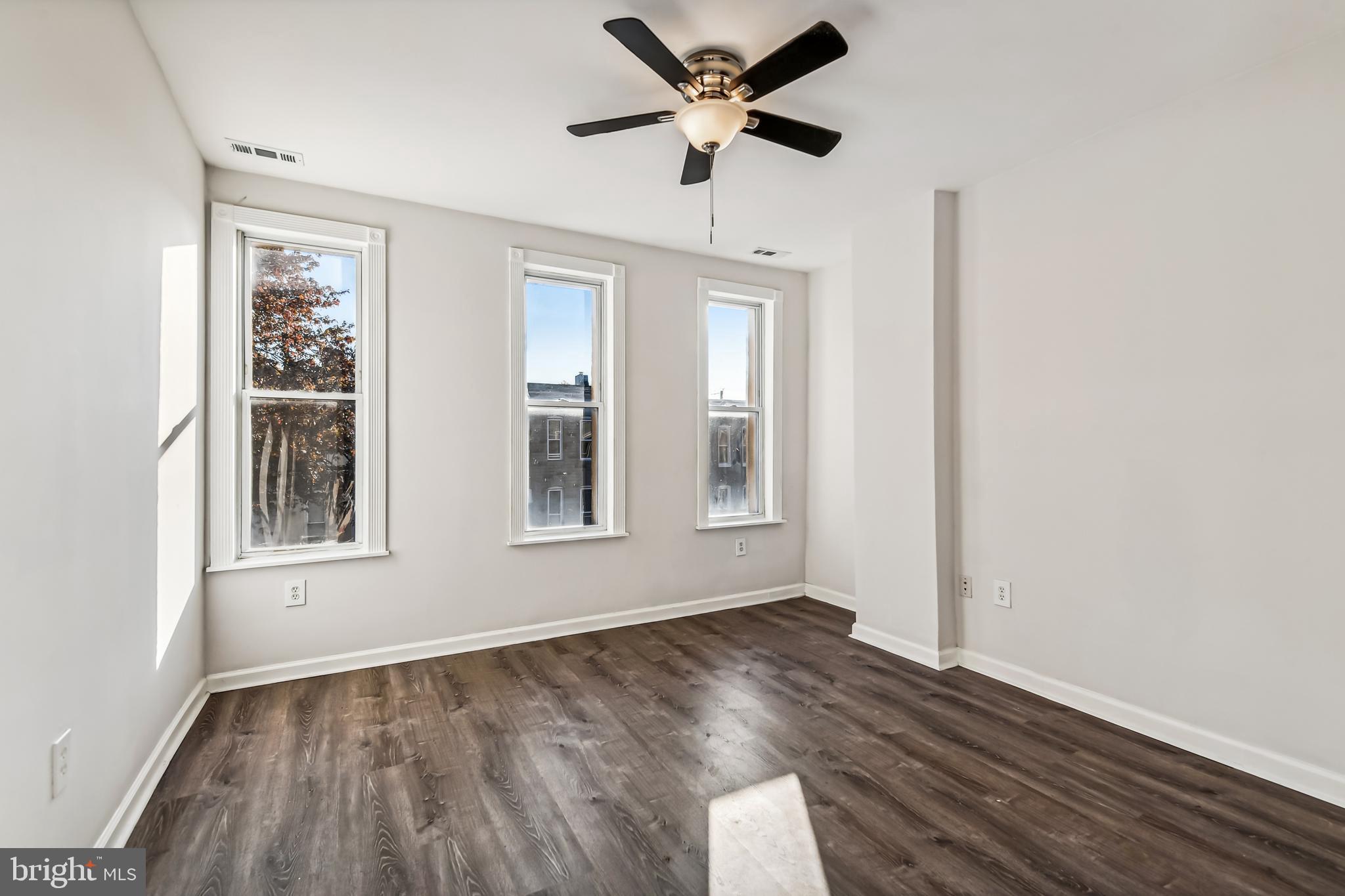 OLIVER - Residential Lease