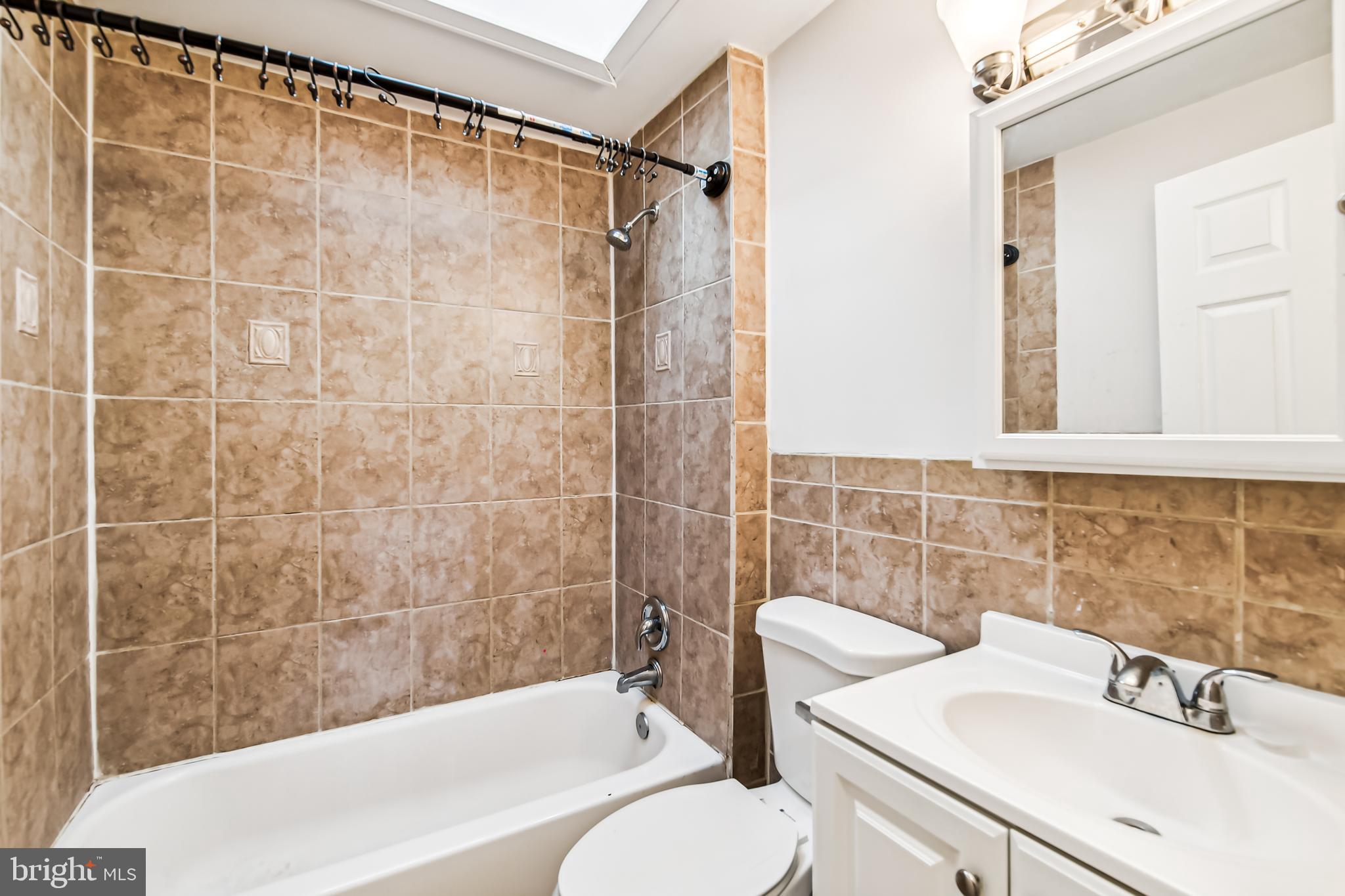 OLIVER - Residential Lease