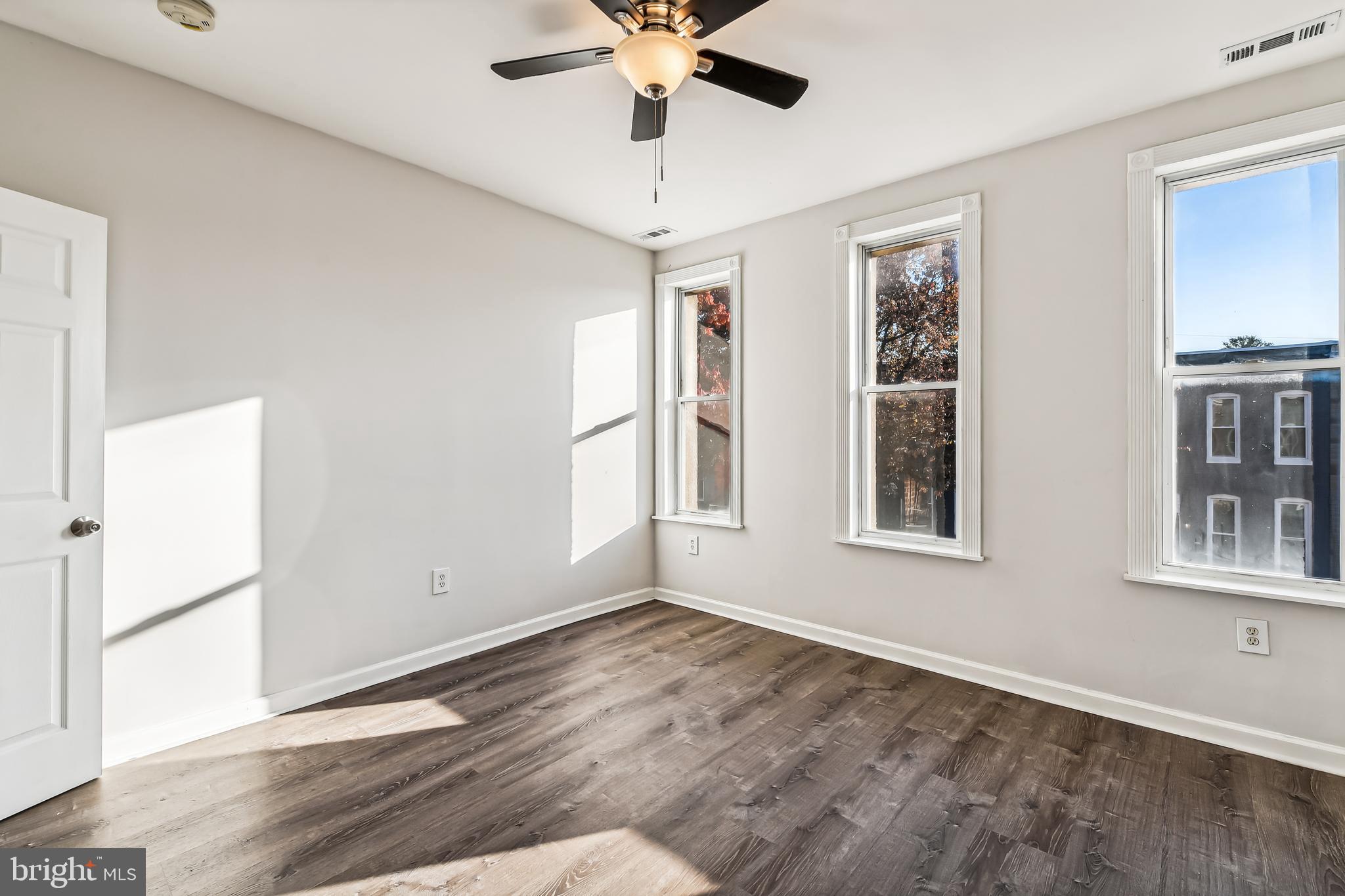 OLIVER - Residential Lease