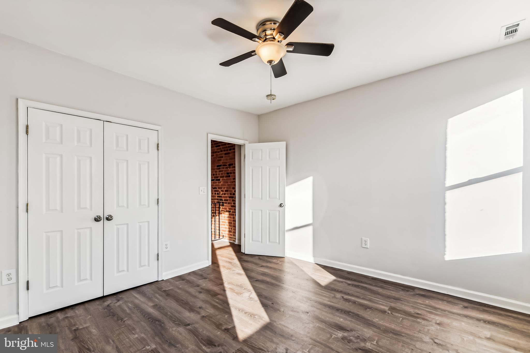 OLIVER - Residential Lease