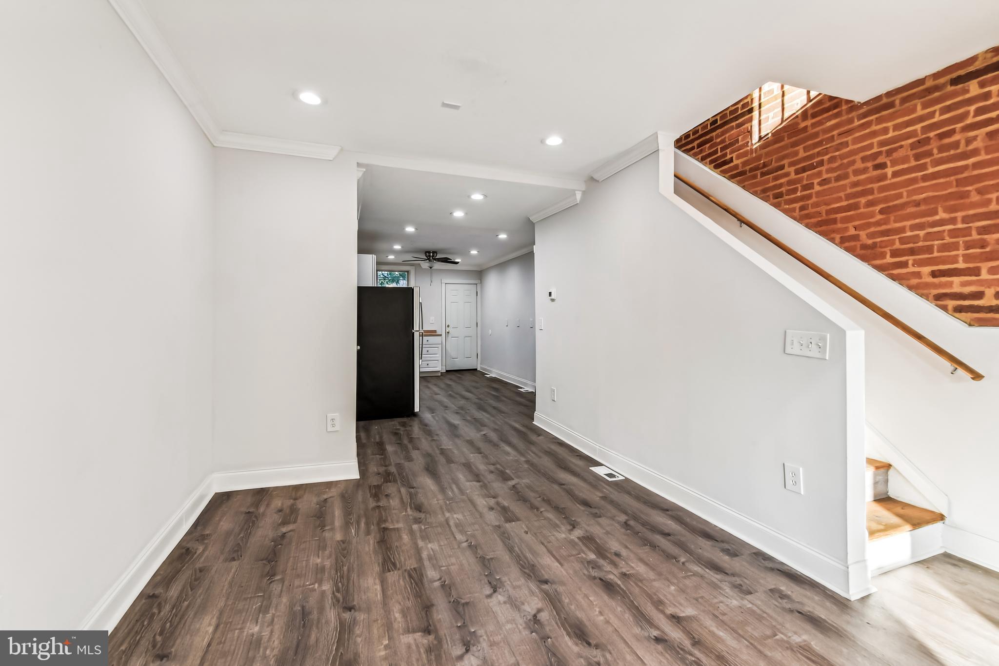 OLIVER - Residential Lease