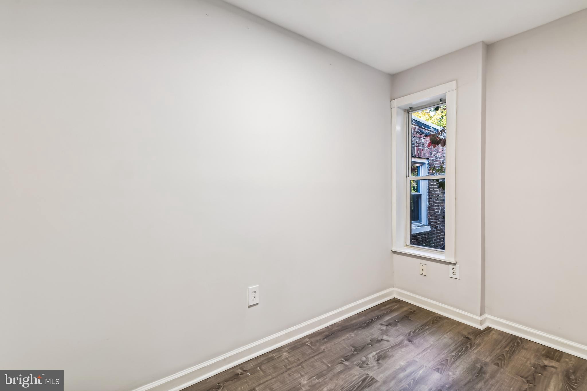 OLIVER - Residential Lease