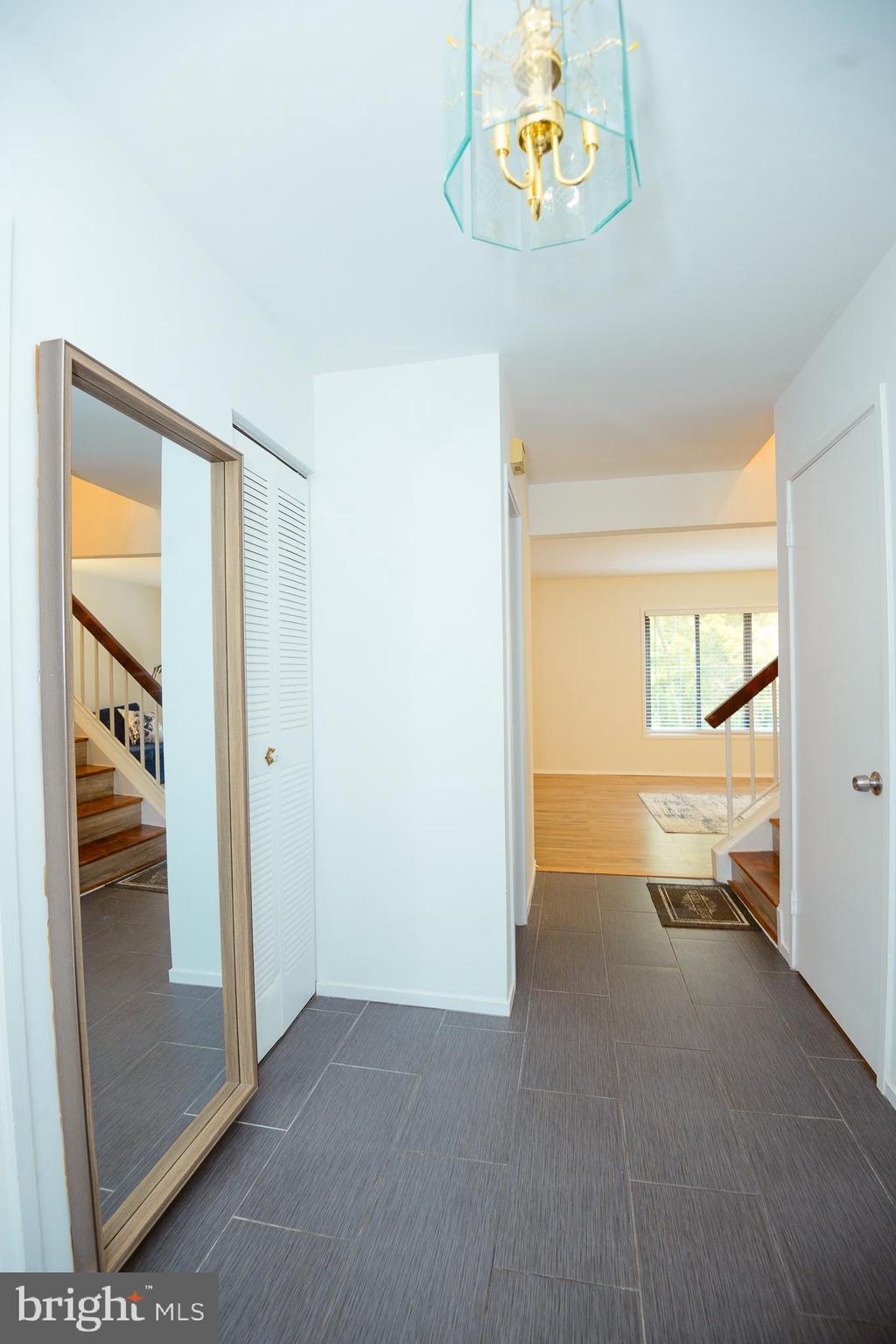 20416 SHADOW OAK COURT
