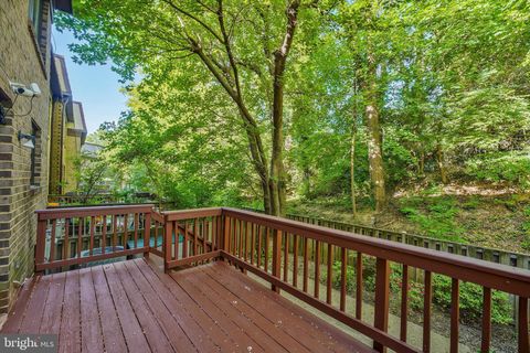 Tiny photo for 2974 Borge Street, OAKTON, VA 22124 (MLS # VAFX2306846)