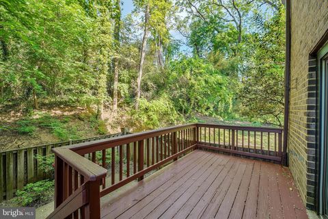 Tiny photo for 2974 Borge Street, OAKTON, VA 22124 (MLS # VAFX2306846)
