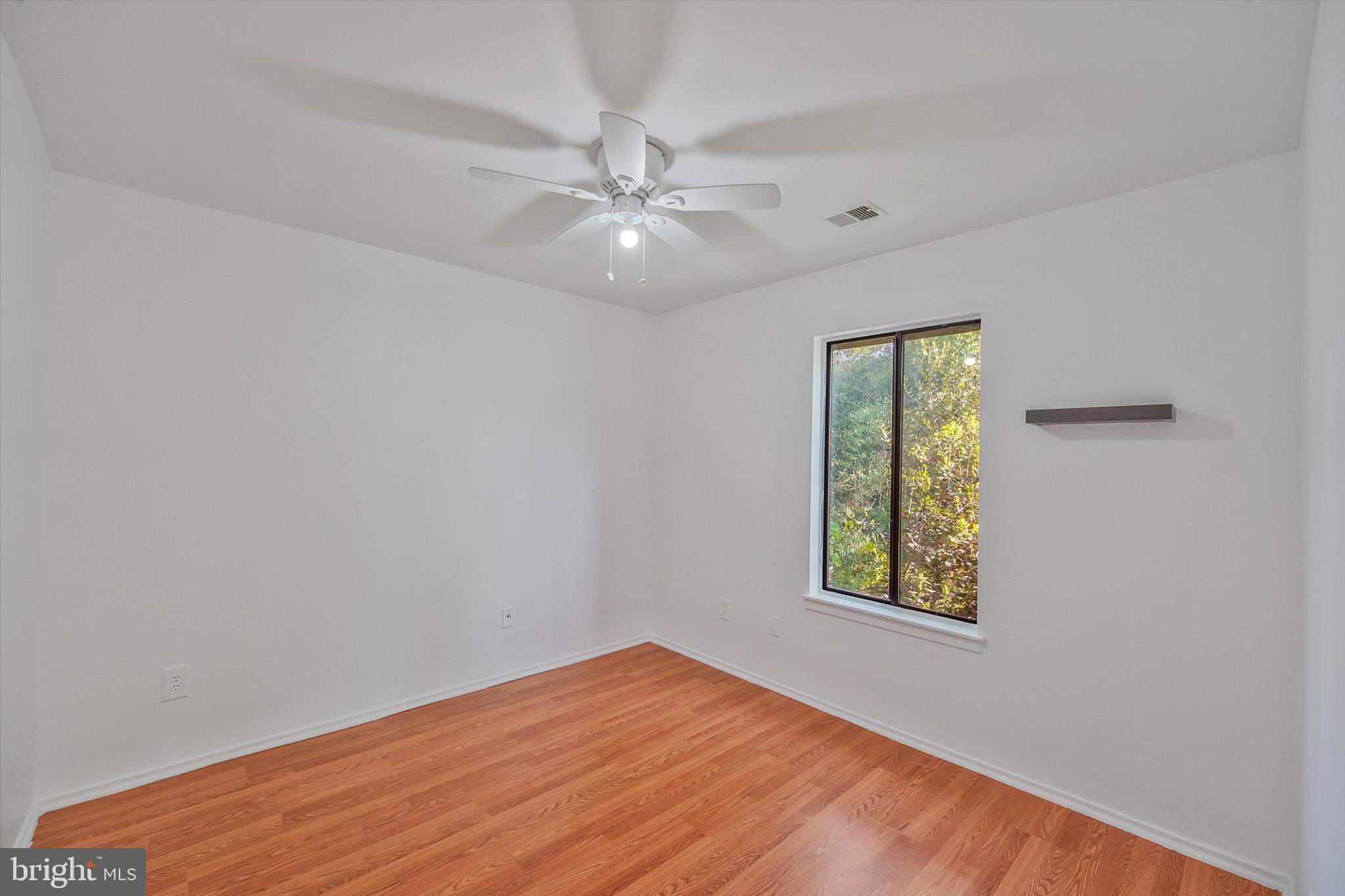CHERRYWOOD SQUARE - Residential