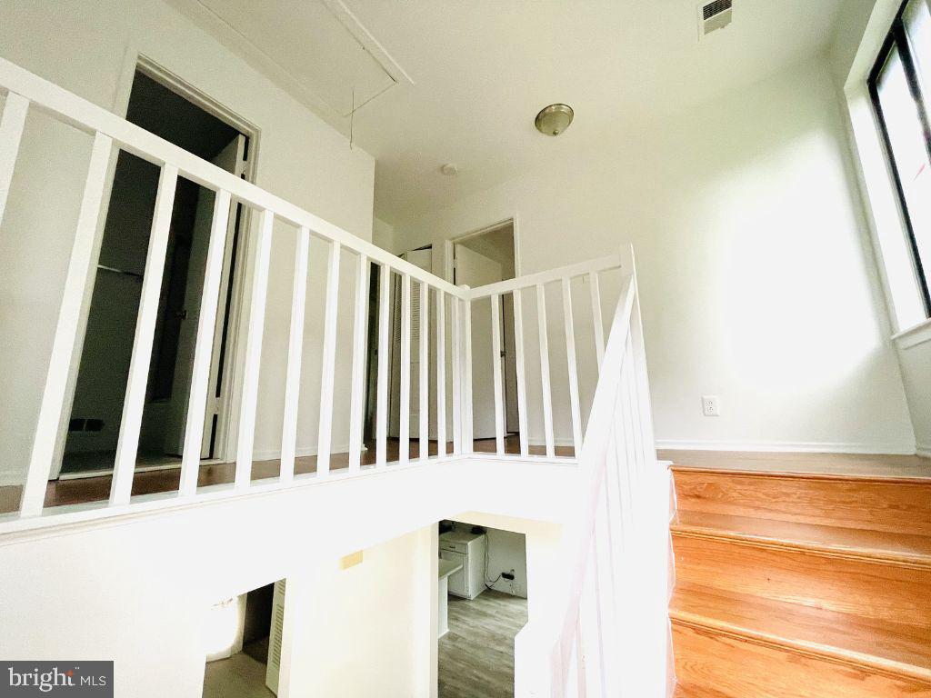 CHERRYWOOD SQUARE - Residential