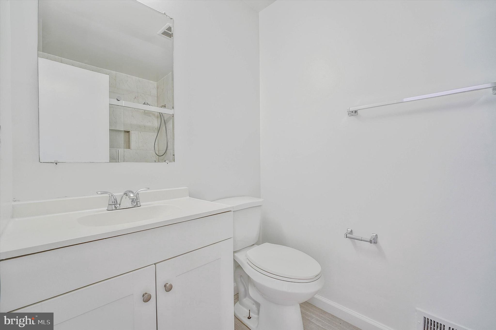 CHERRYWOOD SQUARE - Residential