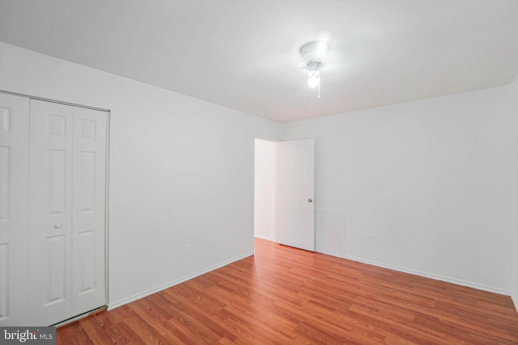 CHERRYWOOD SQUARE - Residential