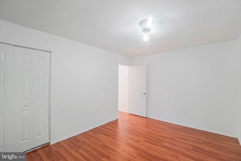 Tiny photo for 2974 Borge Street, OAKTON, VA 22124 (MLS # VAFX2306846)