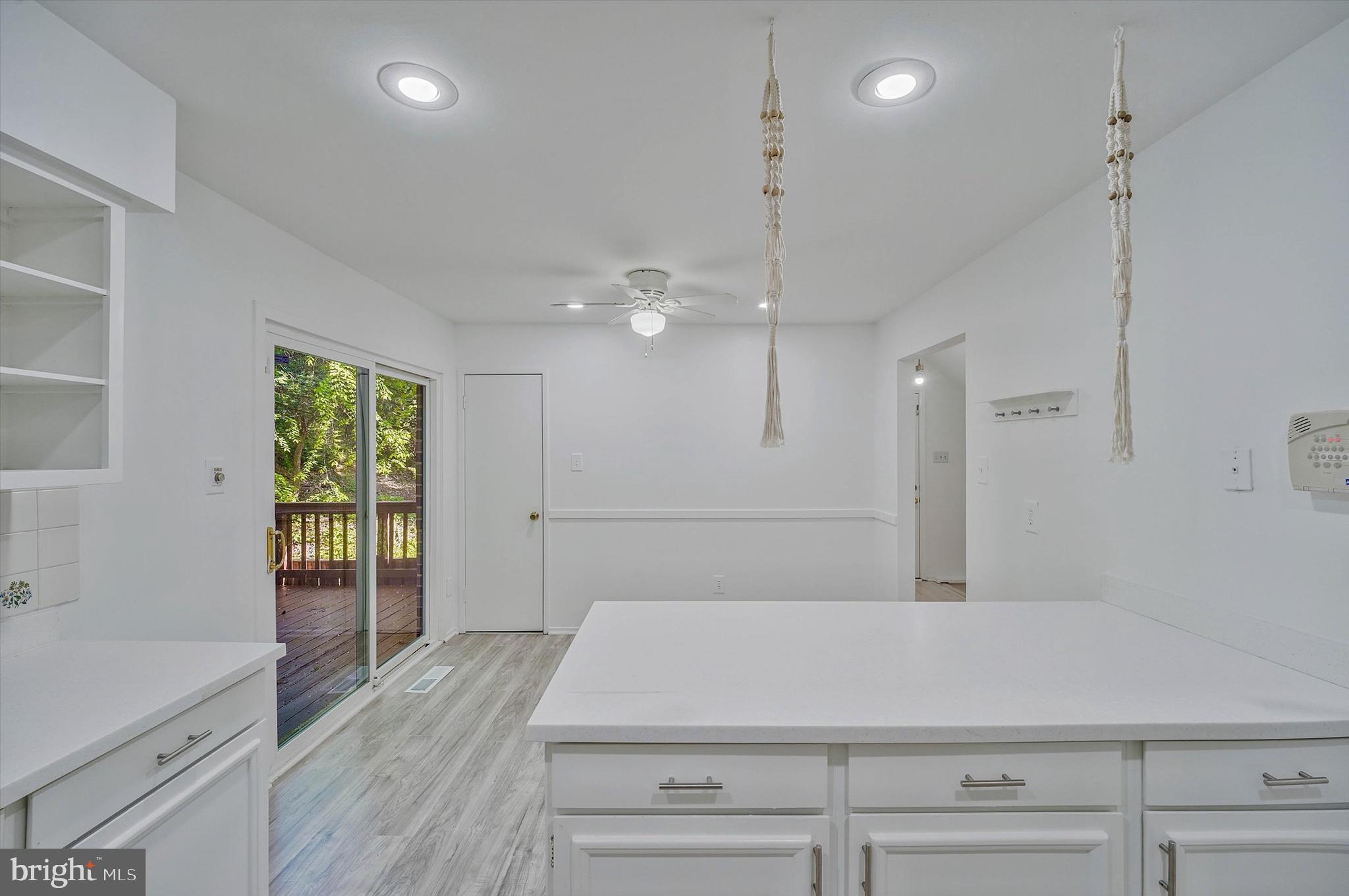 CHERRYWOOD SQUARE - Residential
