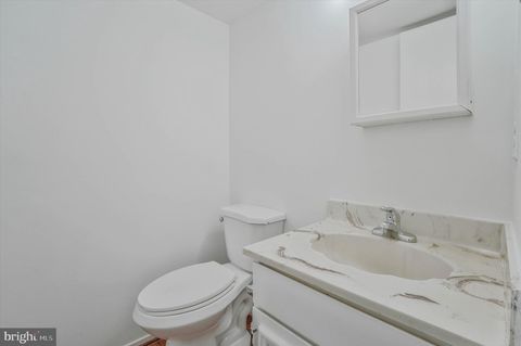 Tiny photo for 2974 Borge Street, OAKTON, VA 22124 (MLS # VAFX2306846)