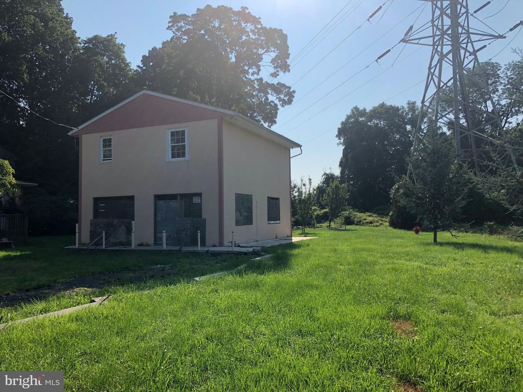 Photo of 5665 Hulmeville Road, BENSALEM, PA 19020 (MLS # PABU2099808)