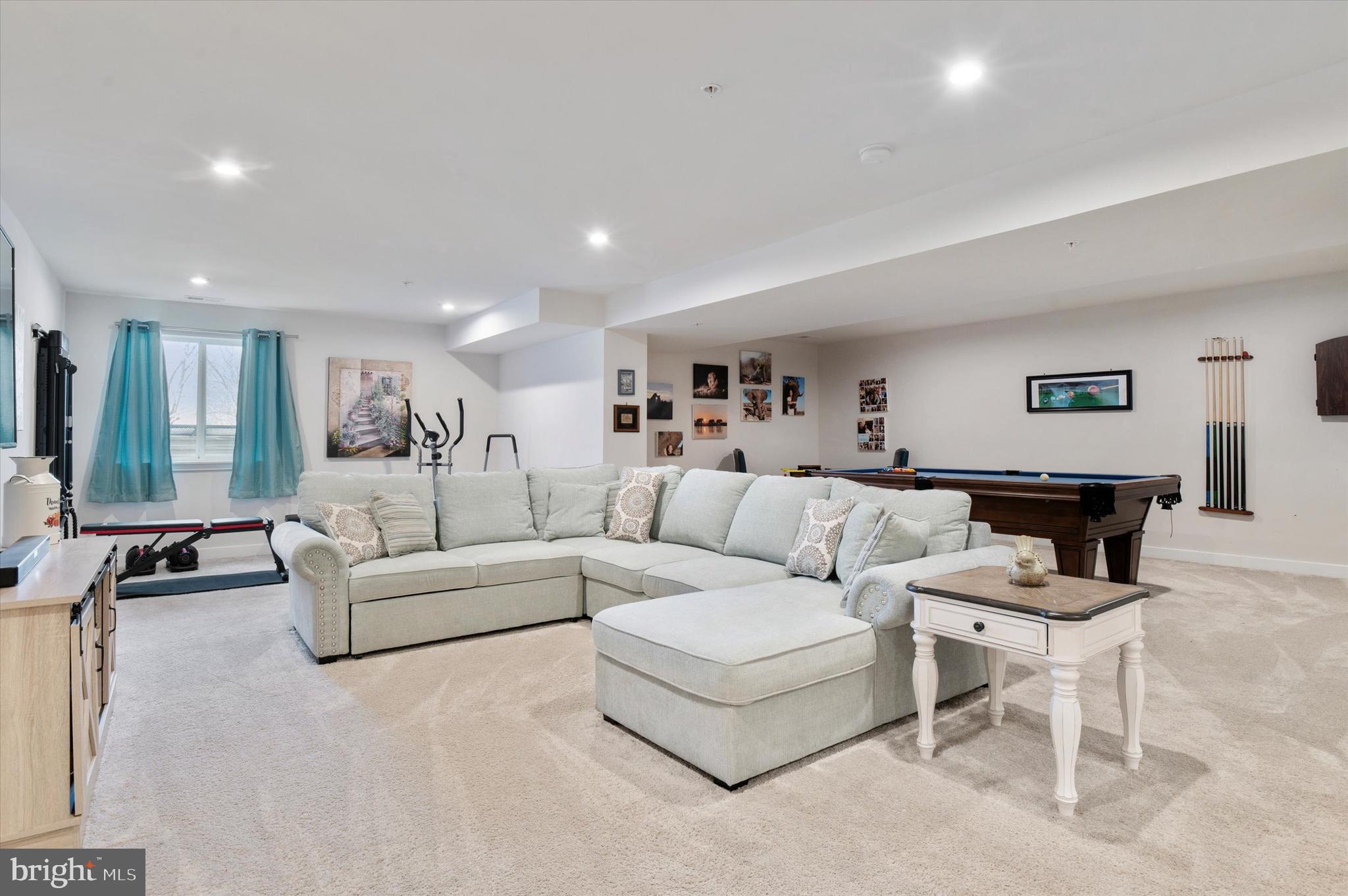 LONGWOOD PRESERVE - Residential