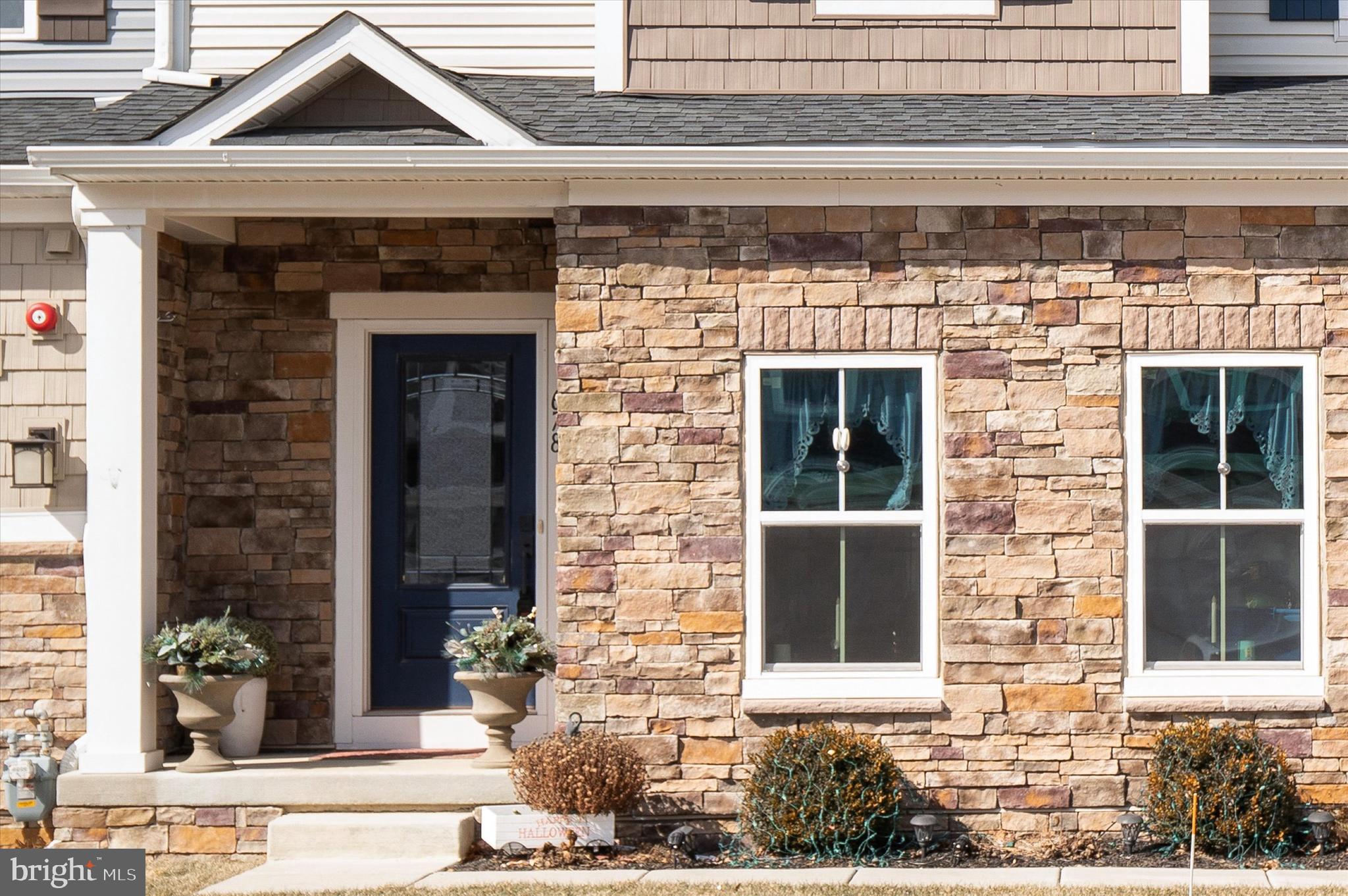 LONGWOOD PRESERVE - Residential