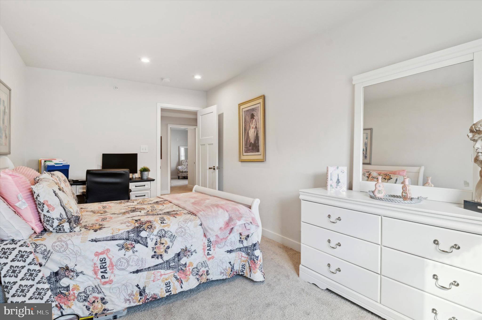 LONGWOOD PRESERVE - Residential