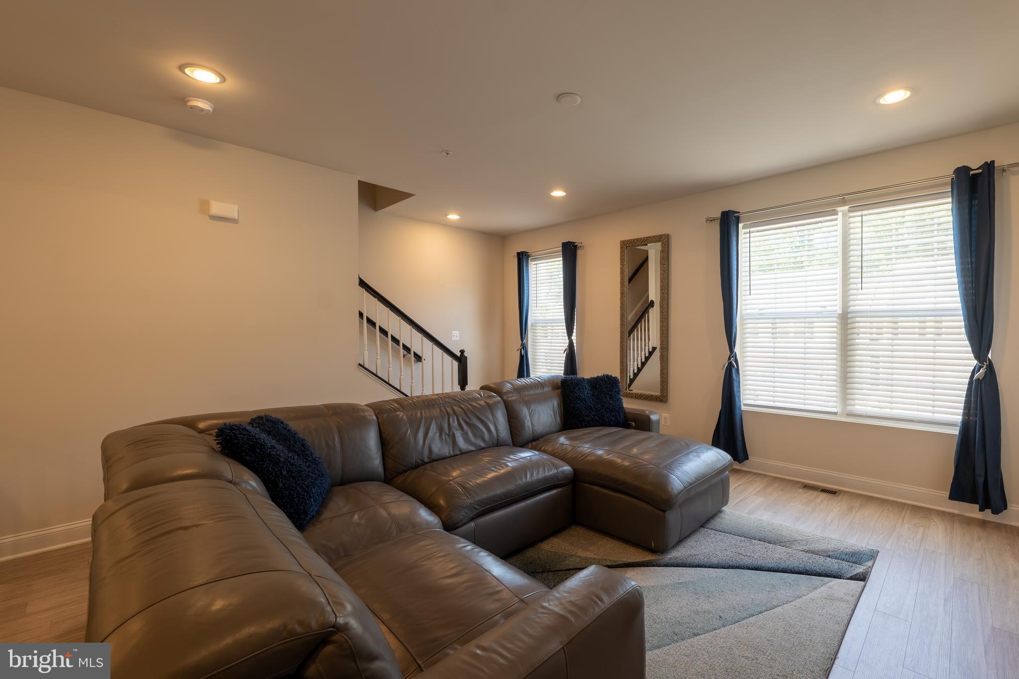 BEECH CREEK - Residential