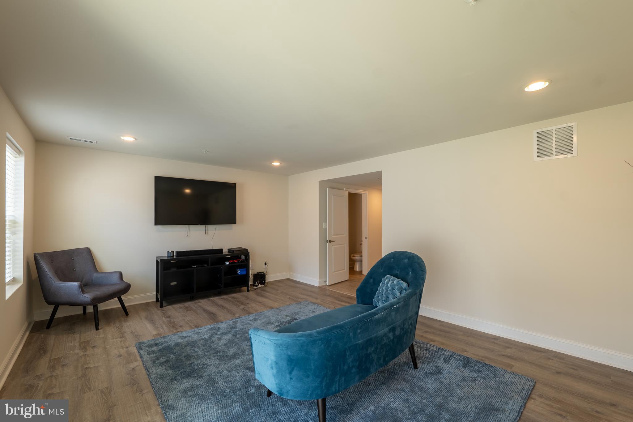 BEECH CREEK - Residential